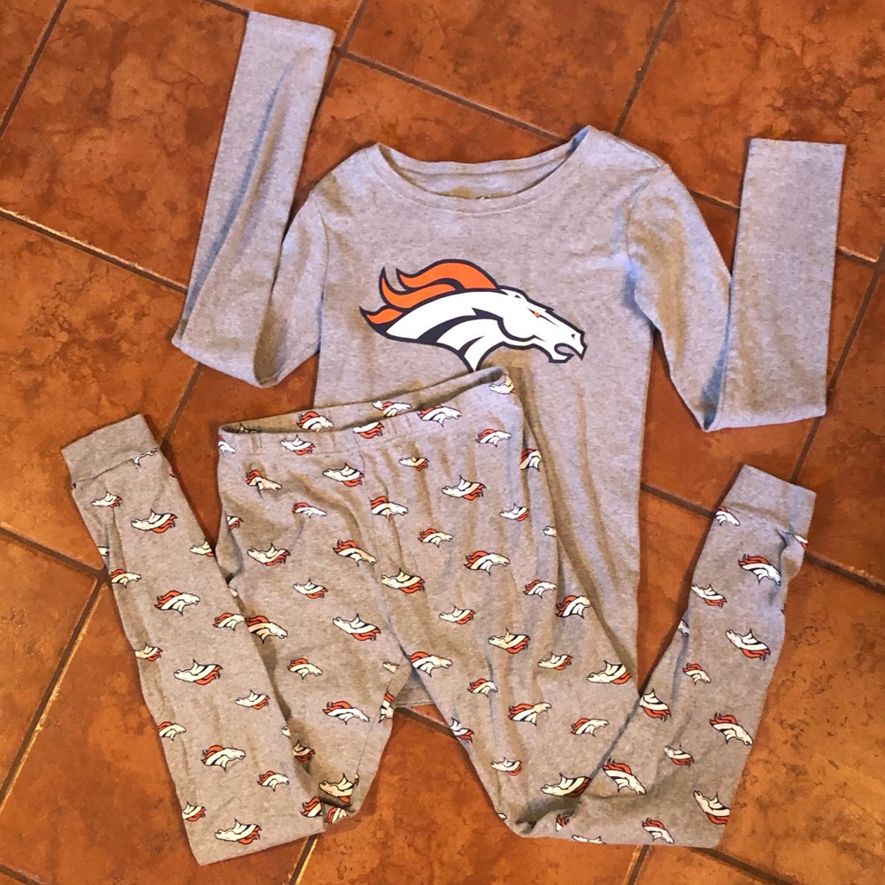 Youth Broncos pjs 14-16 XLarge